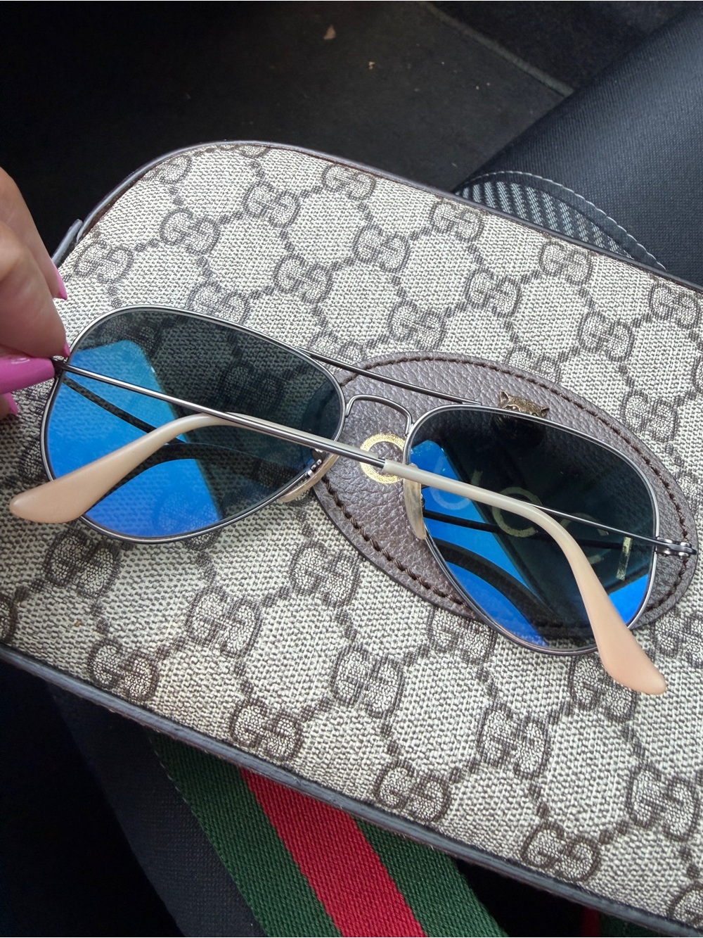 Ray-Ban Aviator Sunglasses with case - Picture 4 of 6